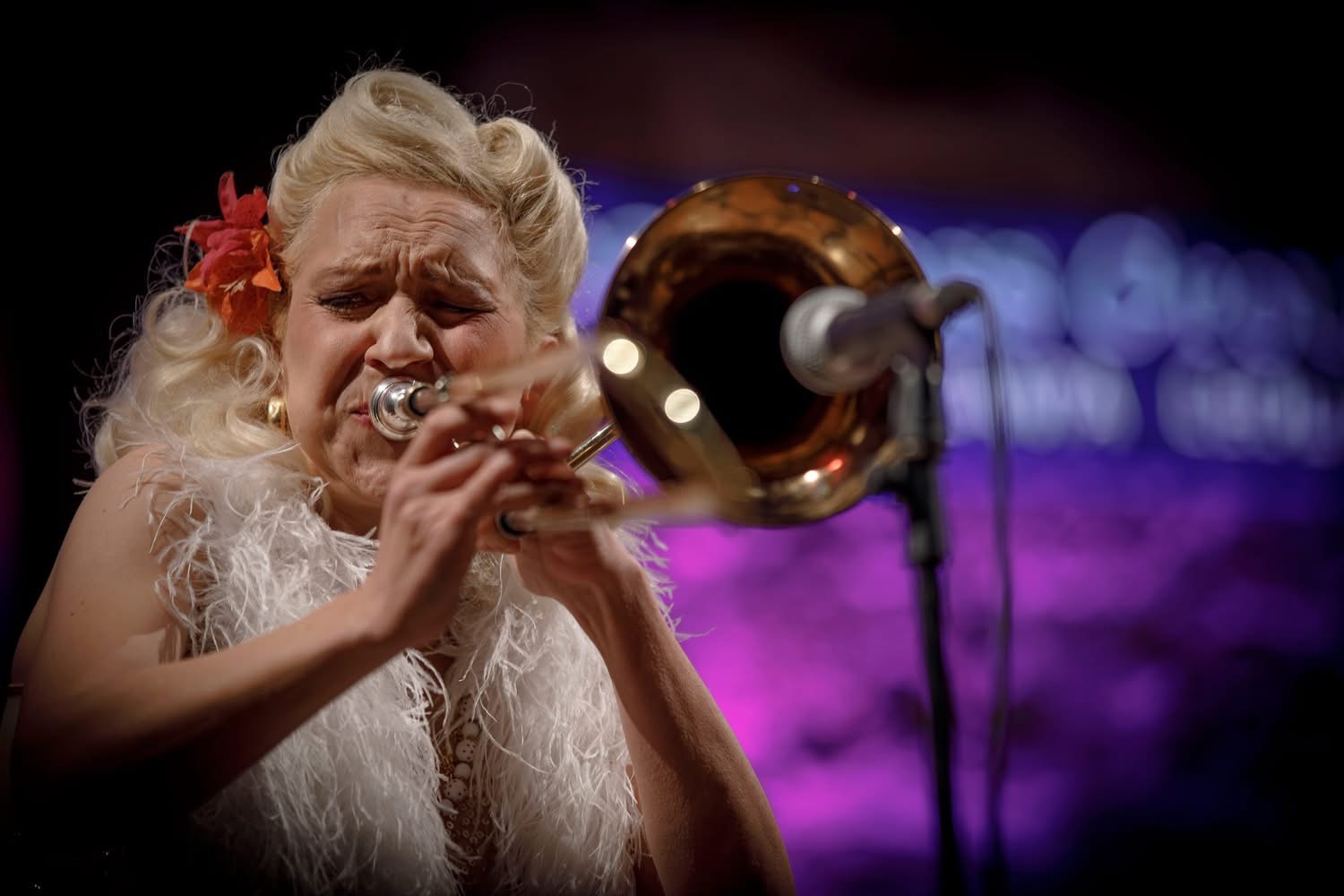 Gunhild Carling at Teatro Santa Cecilia, Palermo. Photo: Arturo Di Vita.